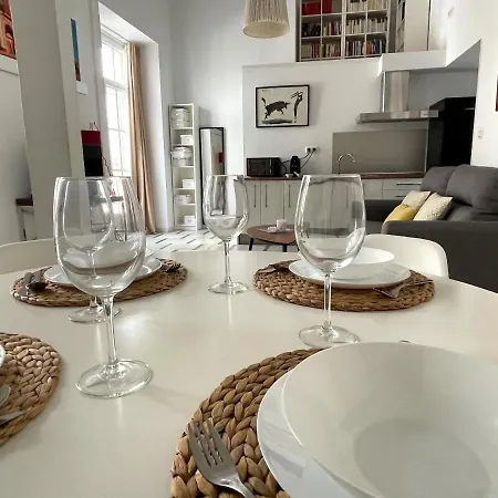 No 5 * Cadiz