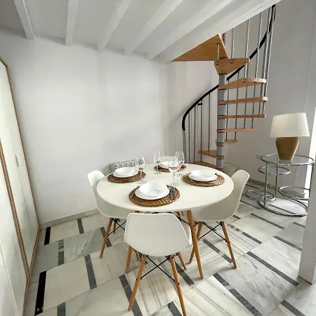 No 5 Apartment
