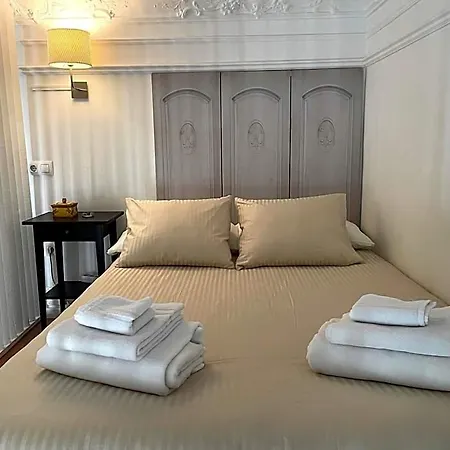 No 5 Apartment Cadiz