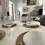 No 5 * Cadiz